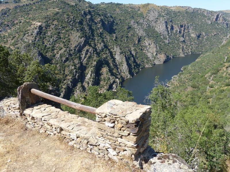 La Resbalina Casa Rural Кабеса-дель-Кабальо Экстерьер фото
